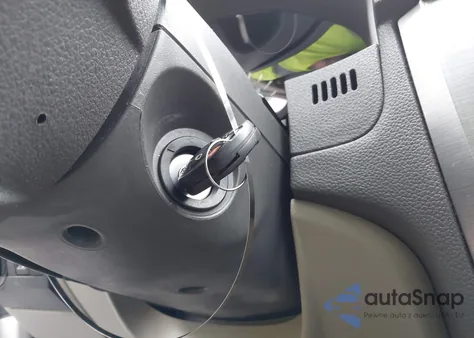 2010 Ford Fusion S из США, поврежденный, VIN 3FAHP0GA8AR281050